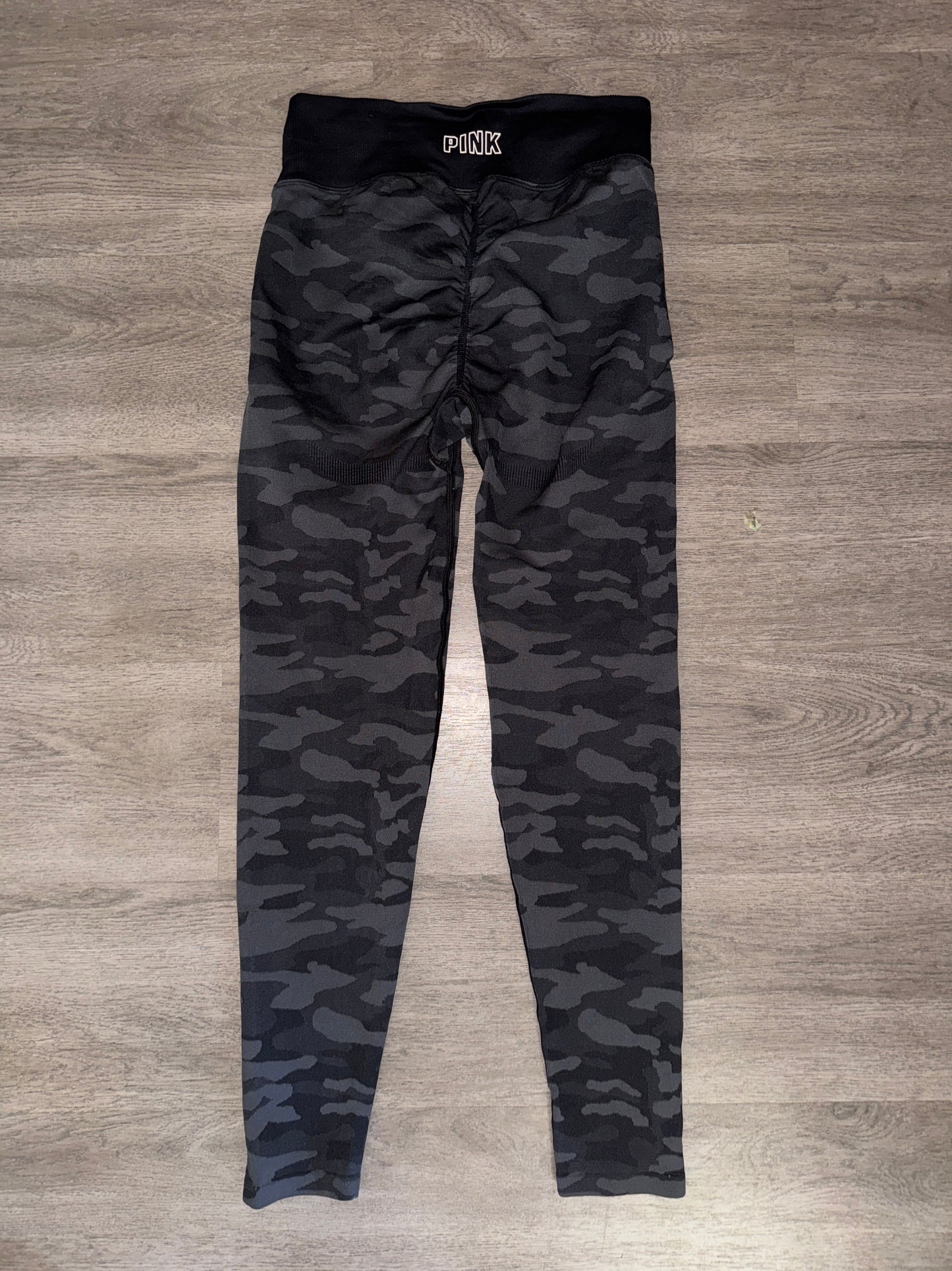 M PINK Camo Leggings