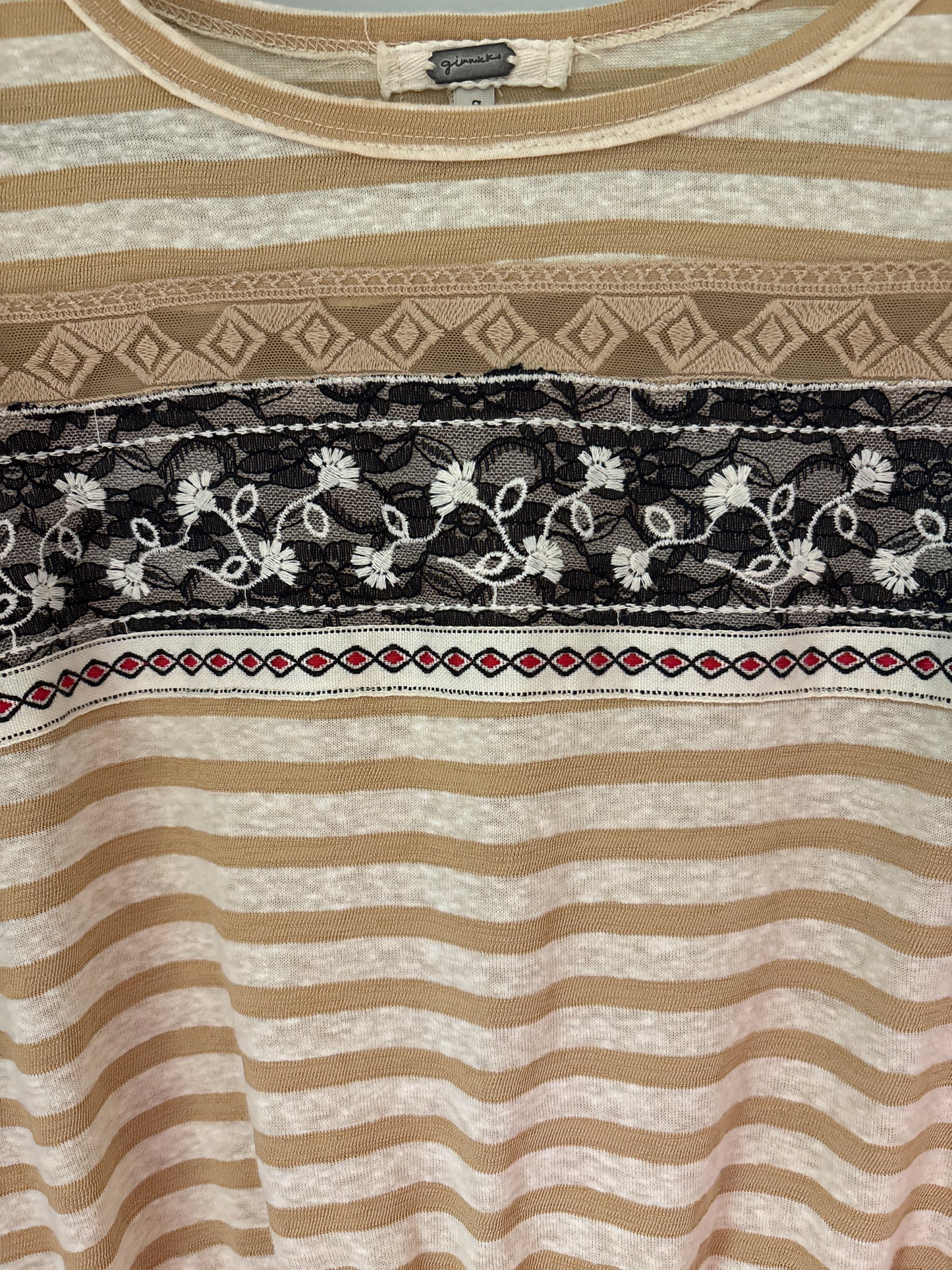 S Gimmicks Lace Trim Balloon Sleeve Top