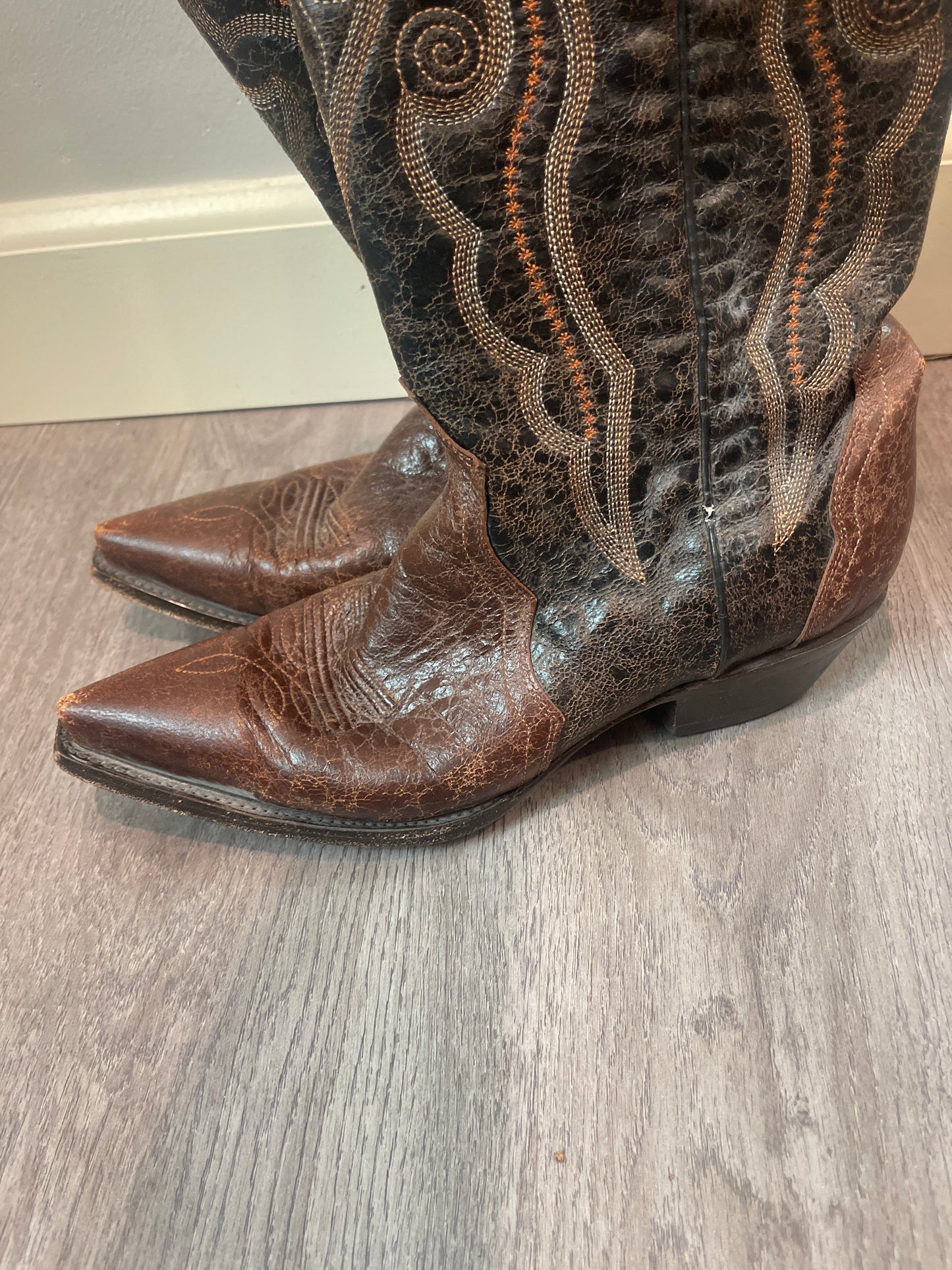 9.5M Corral Brown Leather Boots