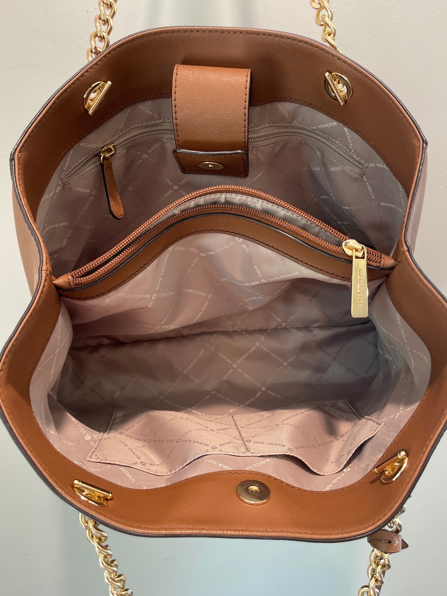 Michael Kors Large Susannah EW Tote Carryall