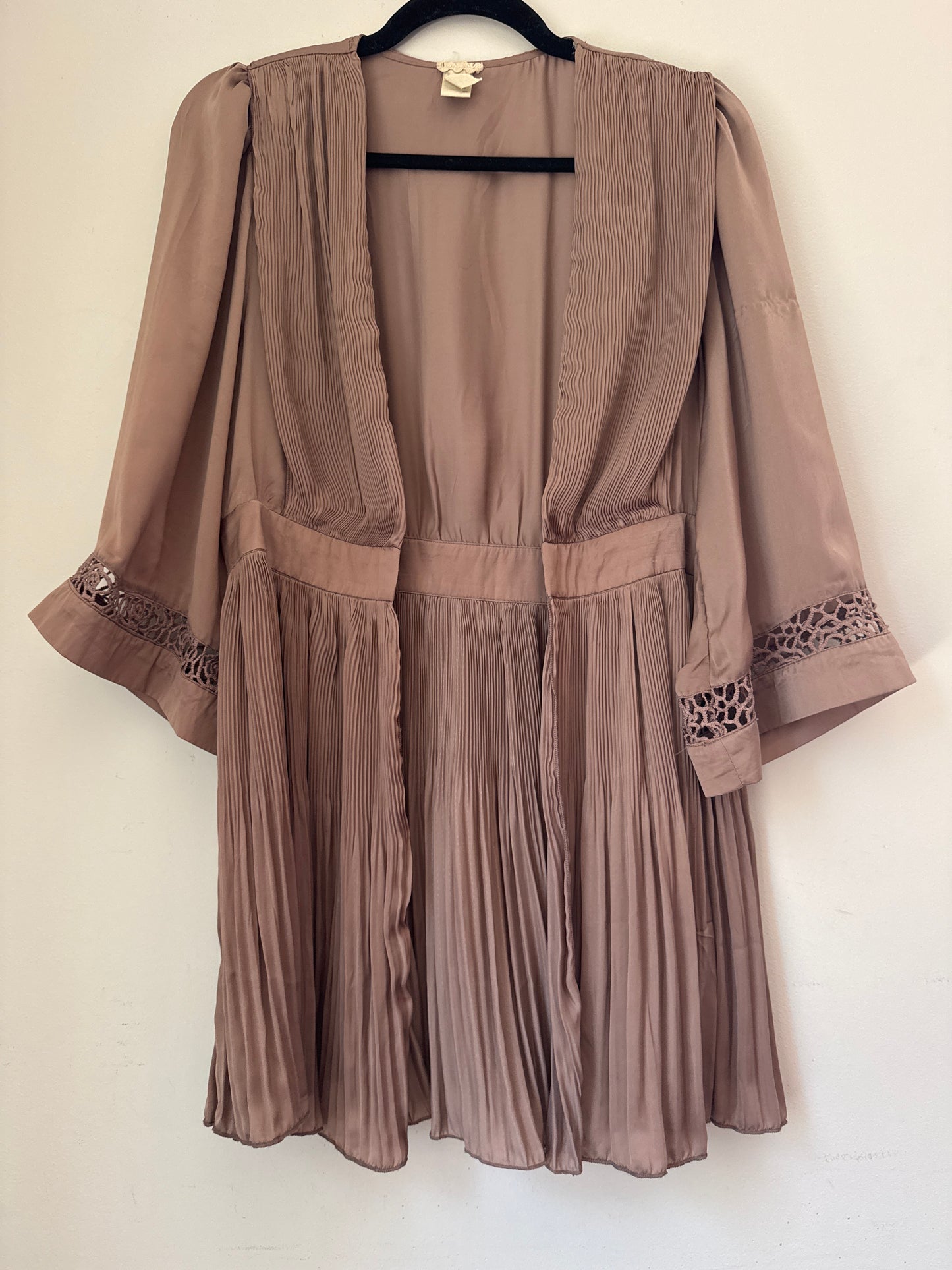 S Gimmicks by BKE Metallic Brown Kimono