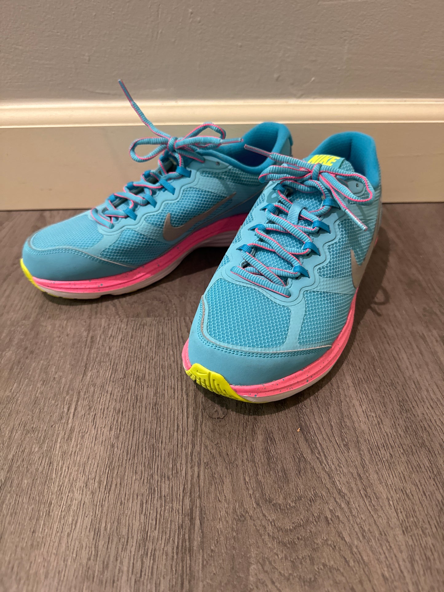 6.5Y Nike Dual Fusion Run 3 Blue/Pink