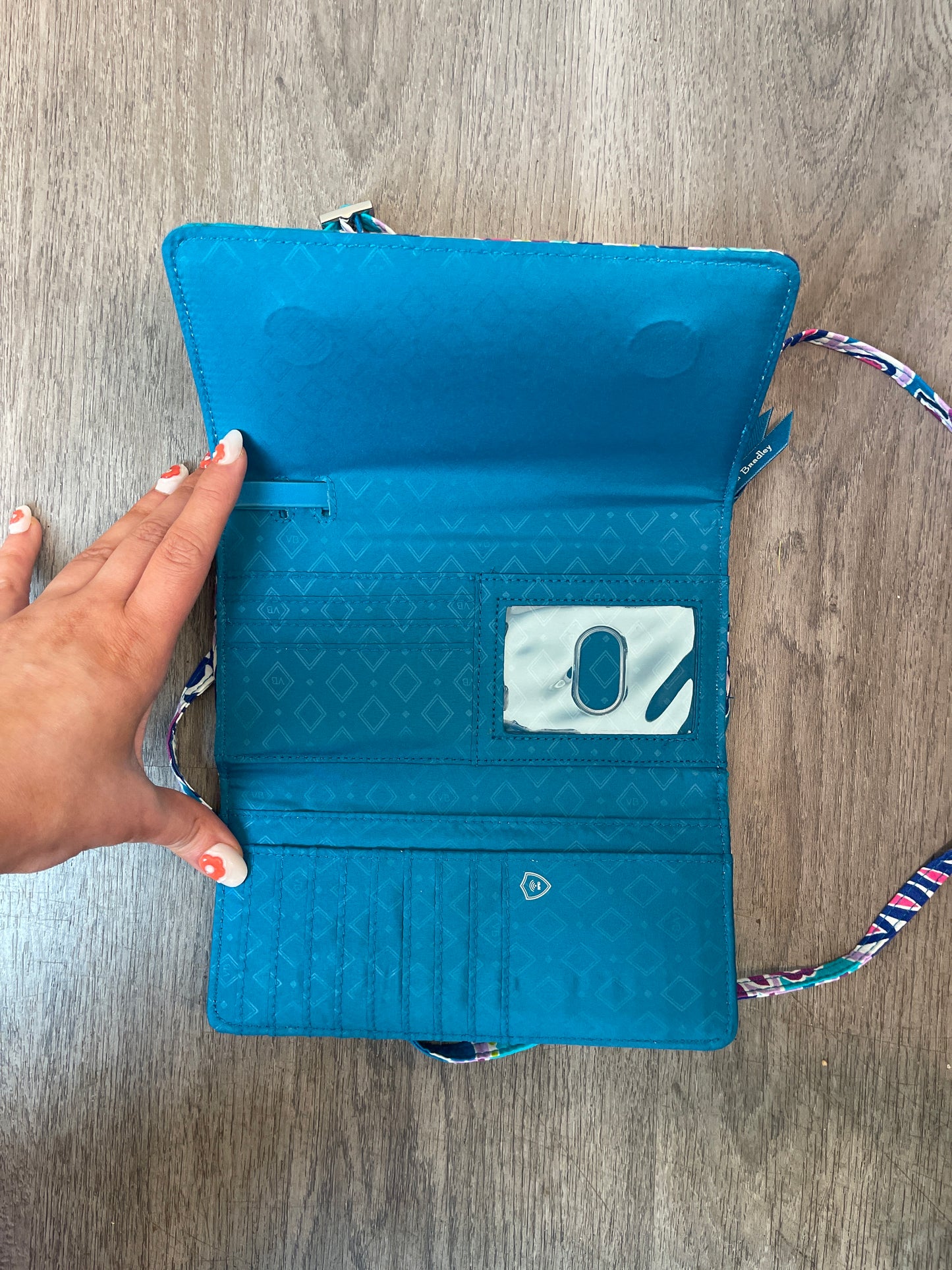 Vera Bradley Waikiki Paisley Crossbody