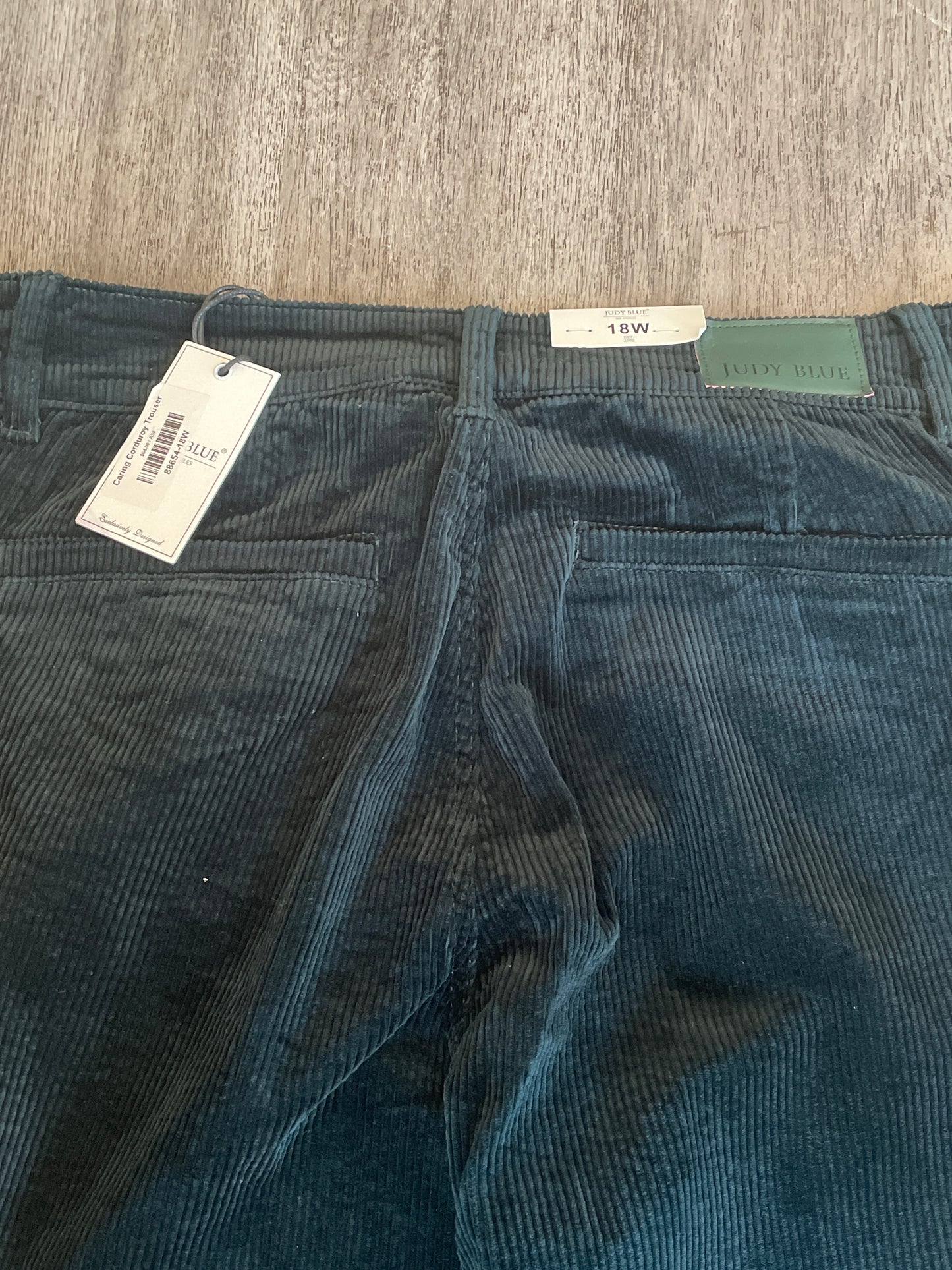 18W NWT Judy Blue Emerald Corduroy Trouser
