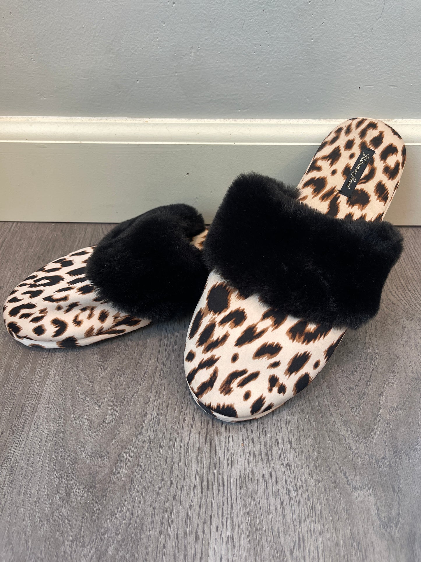 L Victoria’s Secret Cheetah Slippers