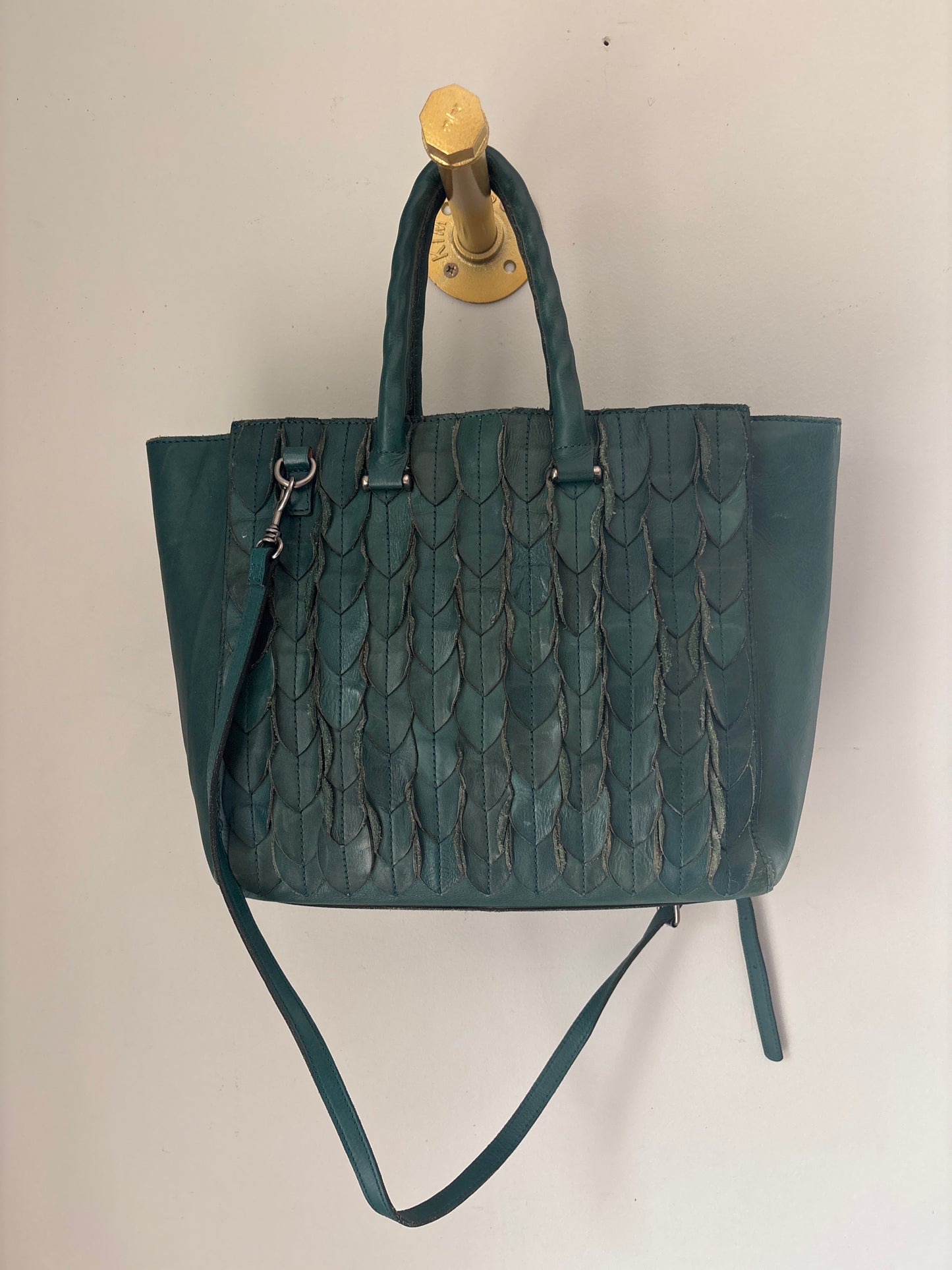 Patricia Nash Teal Bag