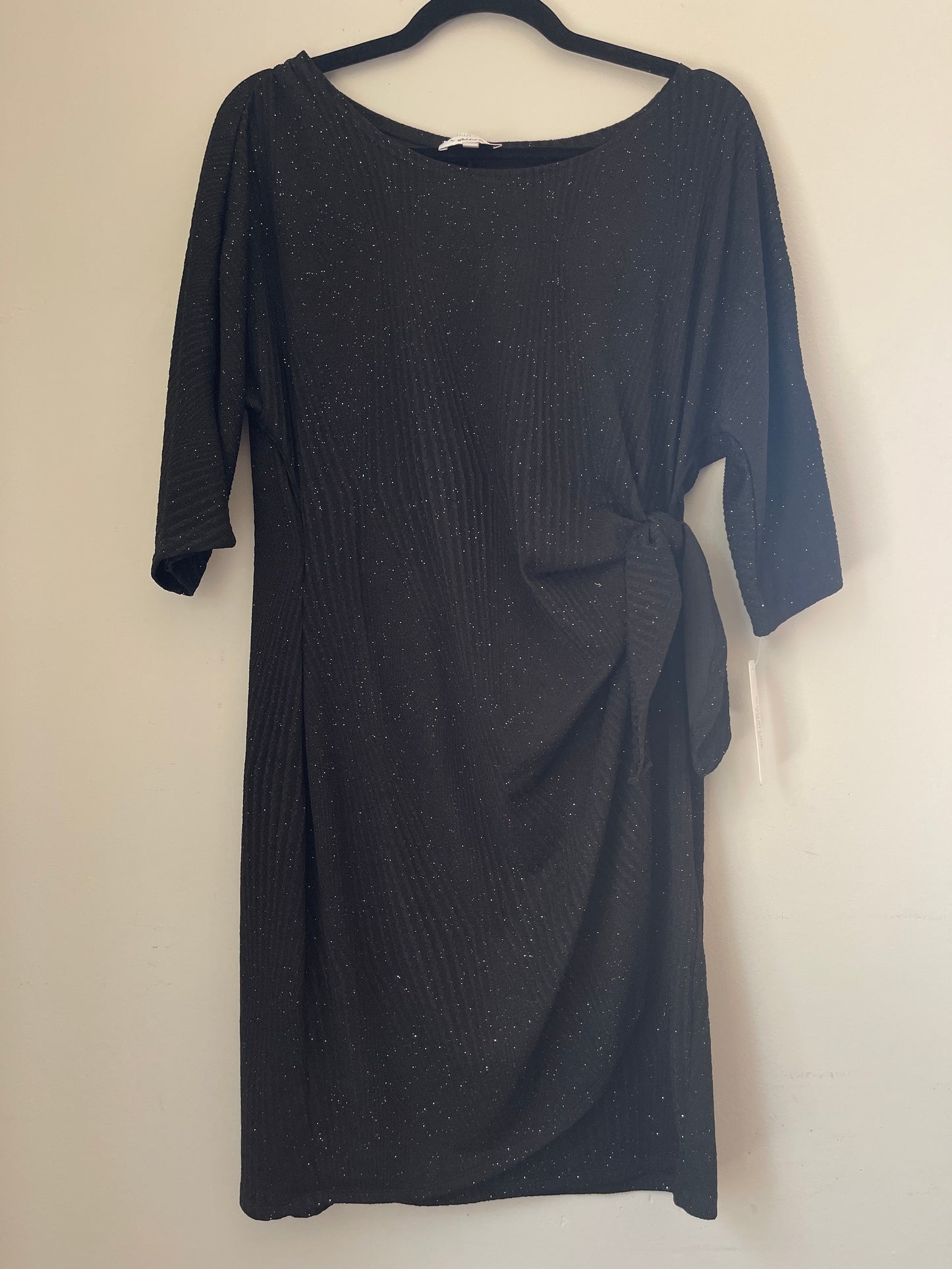 M NWT Signature by Robbie Bee Black Sparkle Dress