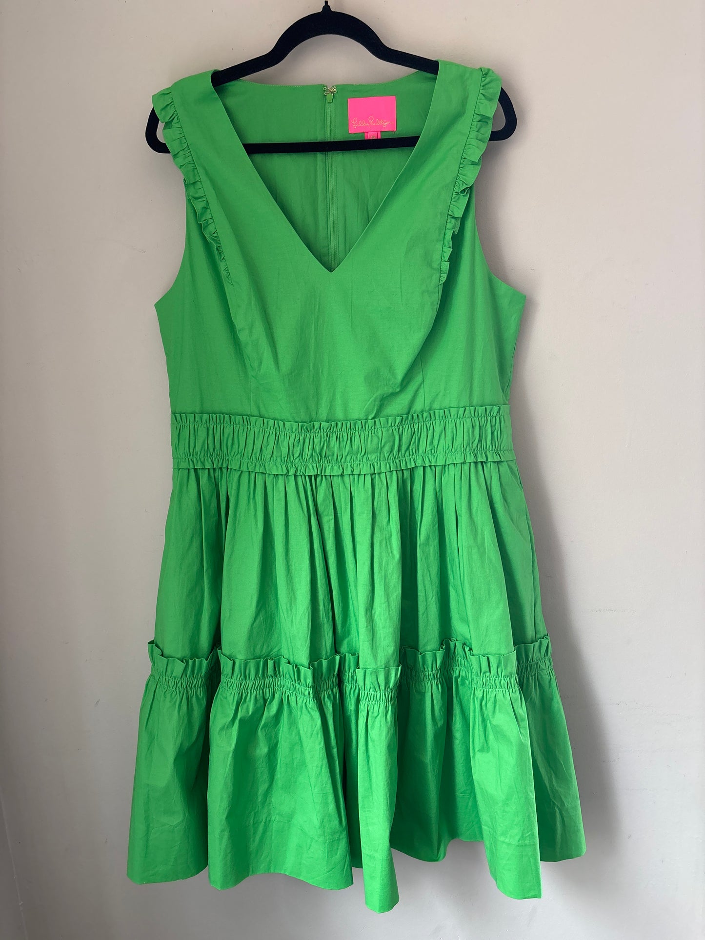 16 Lilly Pulitzer Celiana Kelly Green Dress