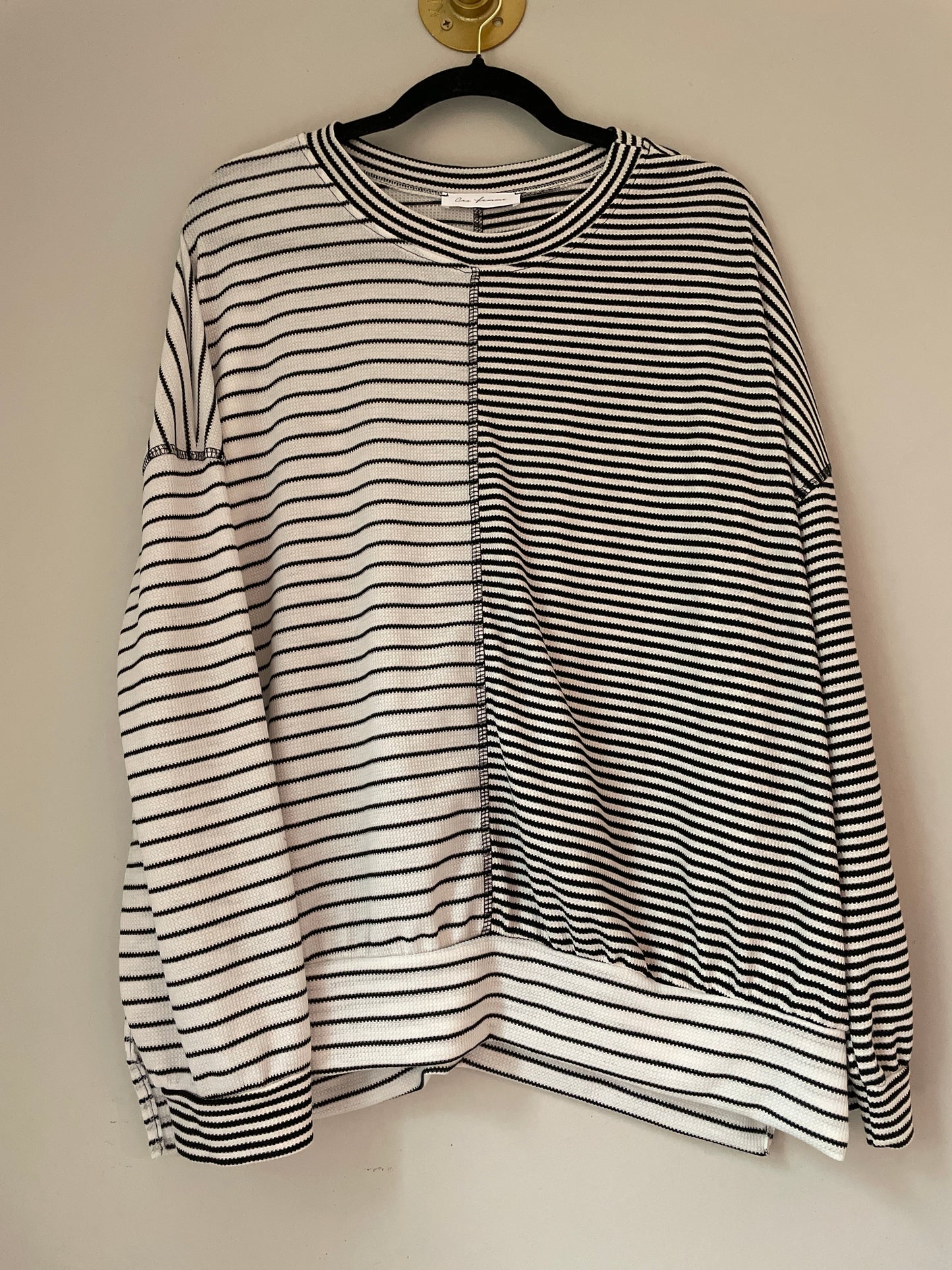 M ces femme BW Stripe Long Sleeve
