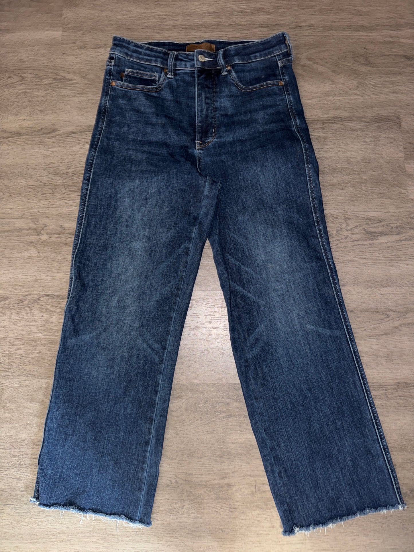 11/30 Judy Blue Dark Wash Straight Fit Jeans
