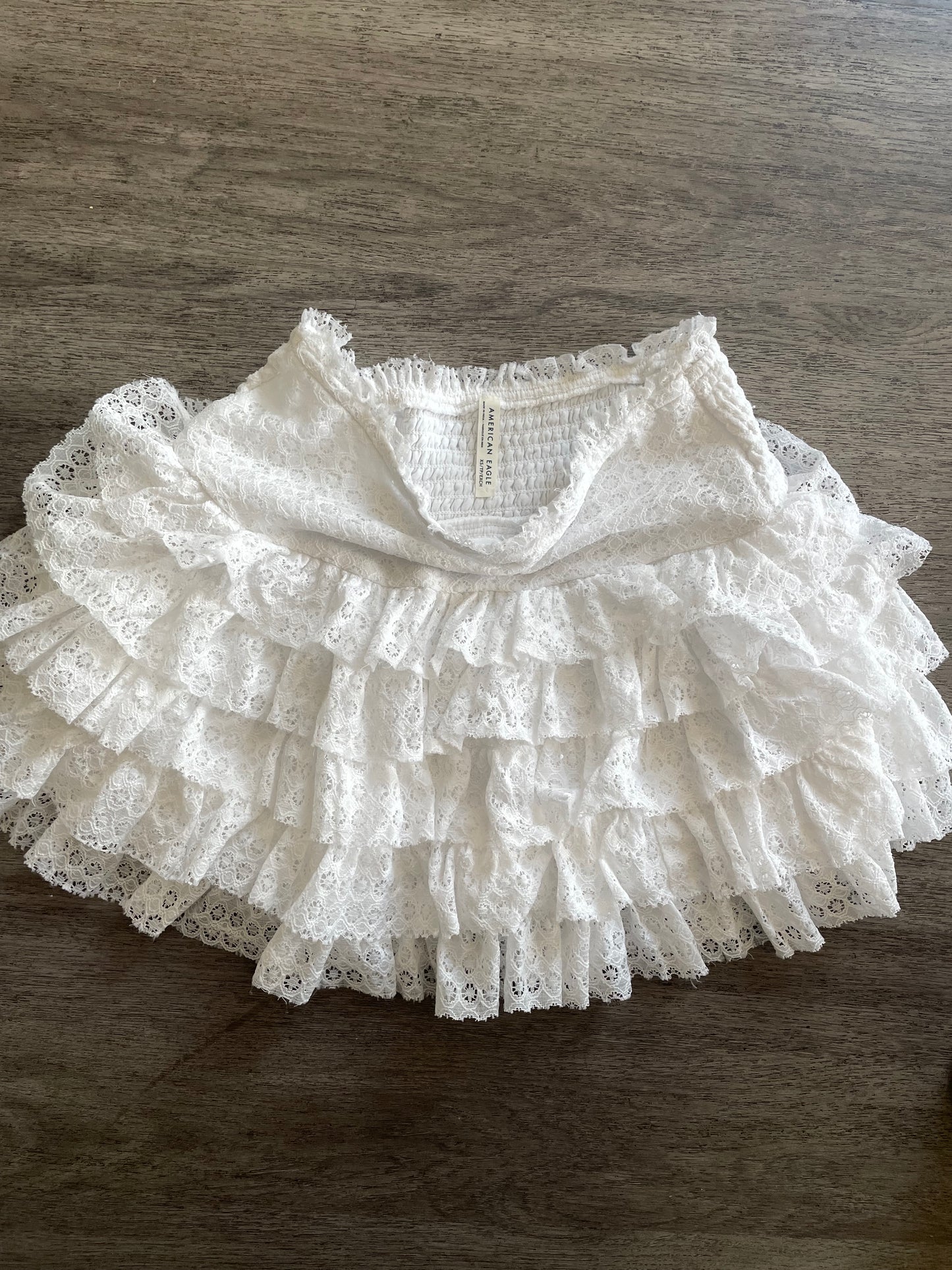 XS American Eagle White Lace Skort