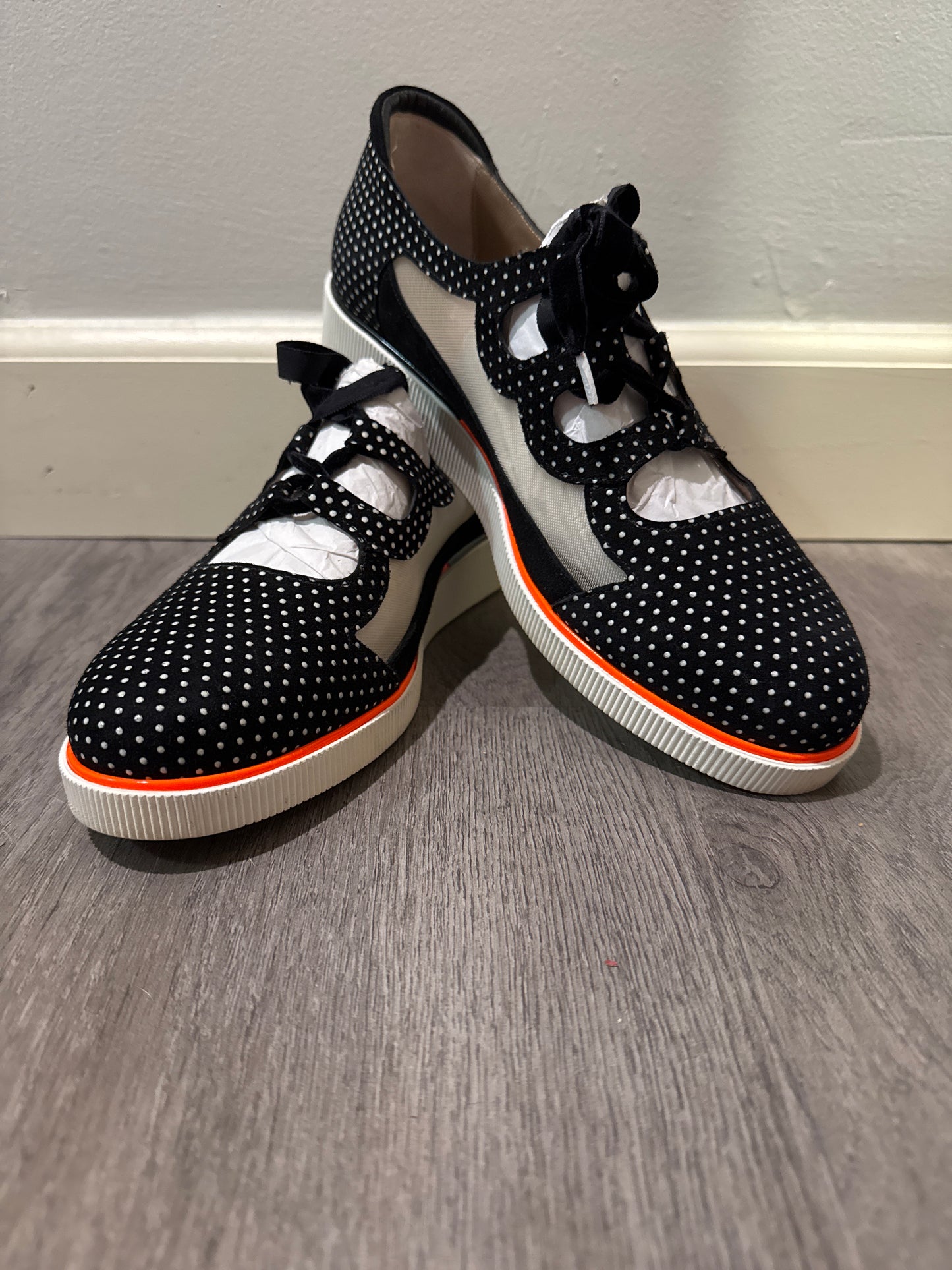 42 (11) Beautifeel Black/White Dot Mesh Sneaker