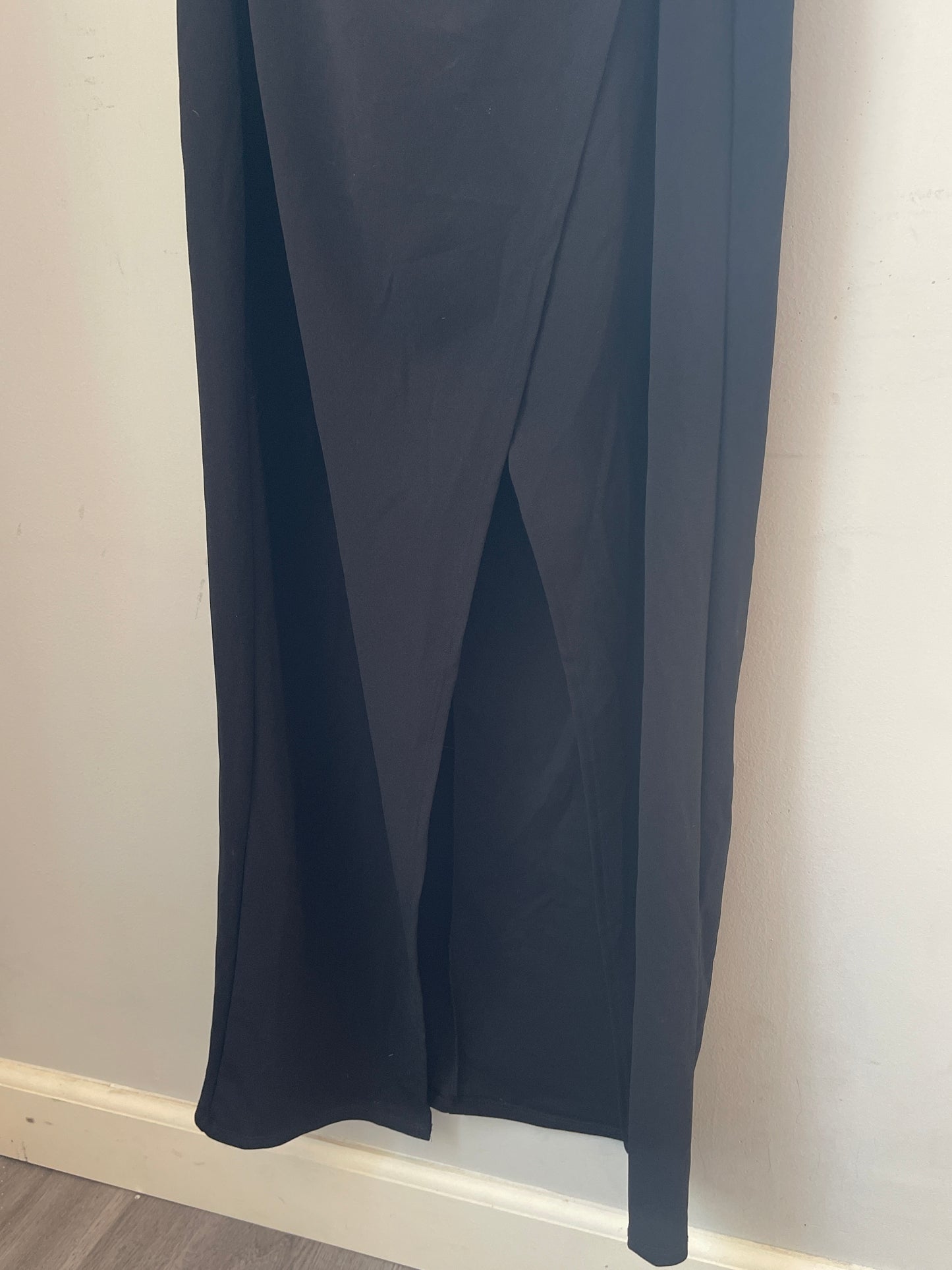 XL lulus Black Wrap Evening Dress