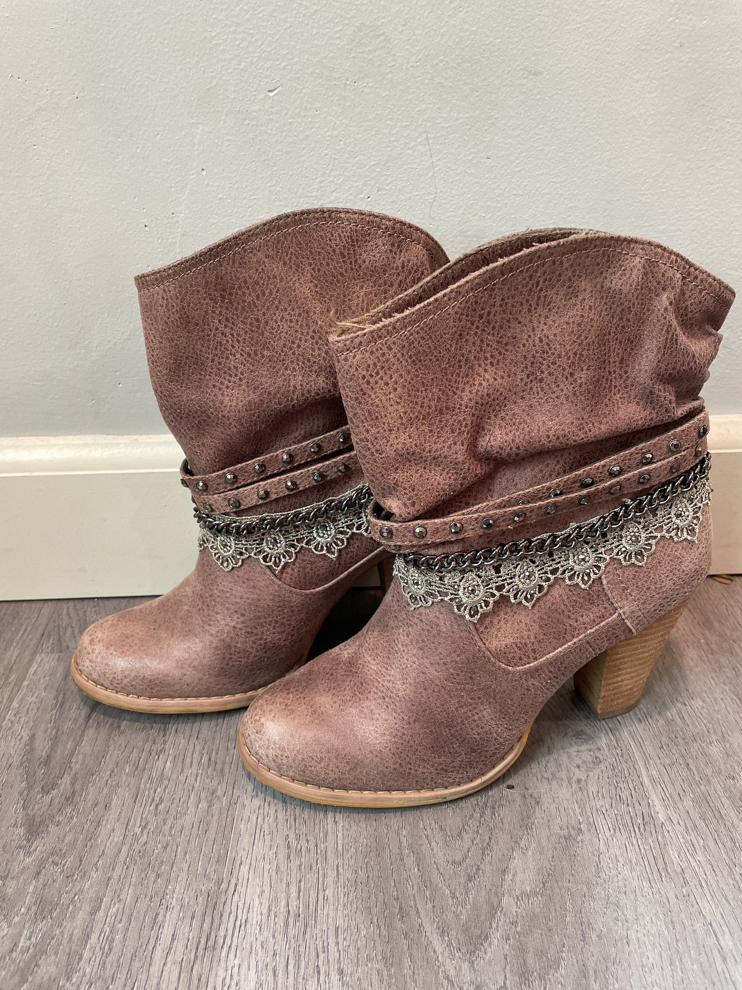 8 Not Rated Brown Lace + Chains Bootie