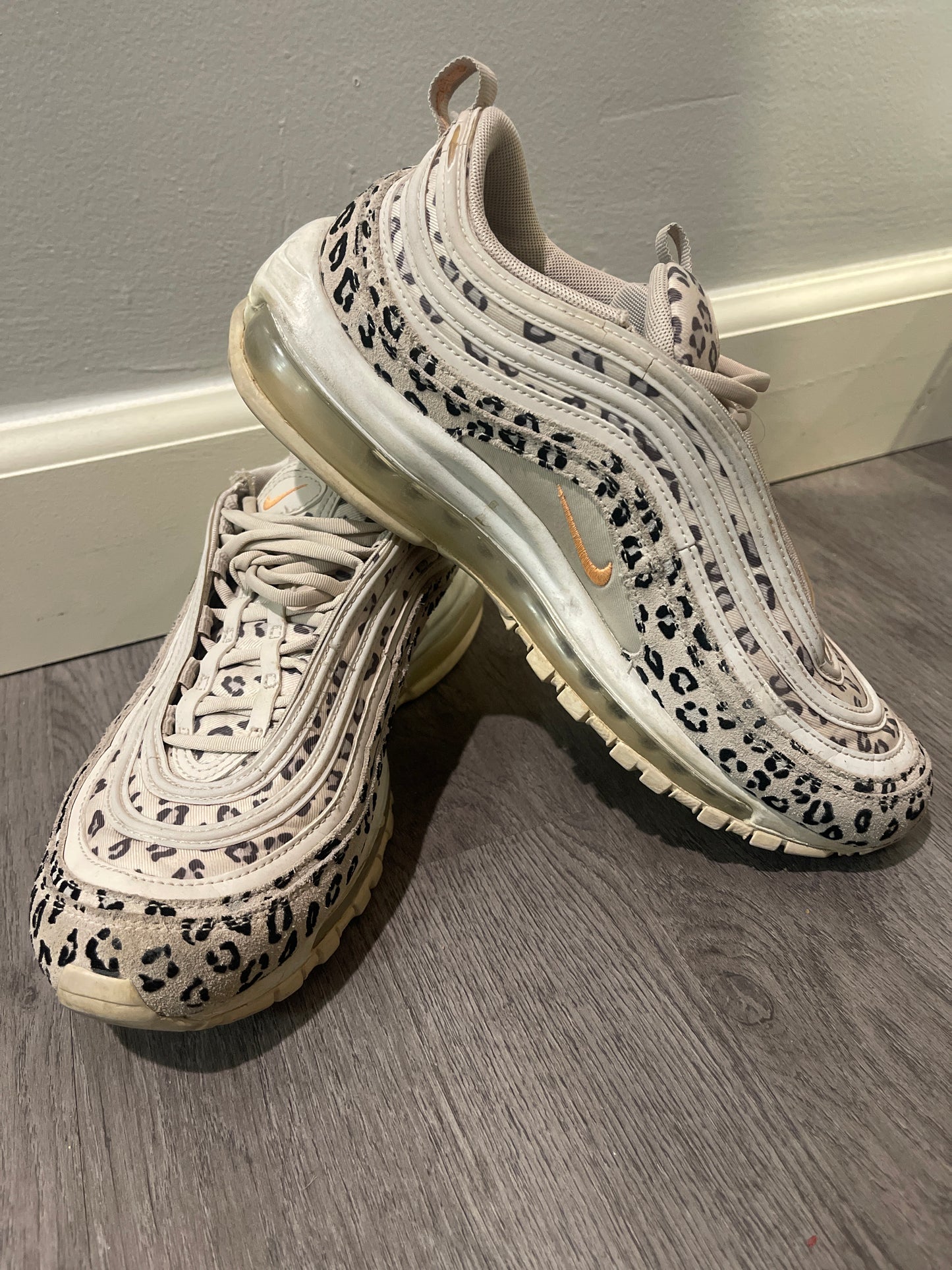 9.5 Nike Air Max 97 SE Leopard