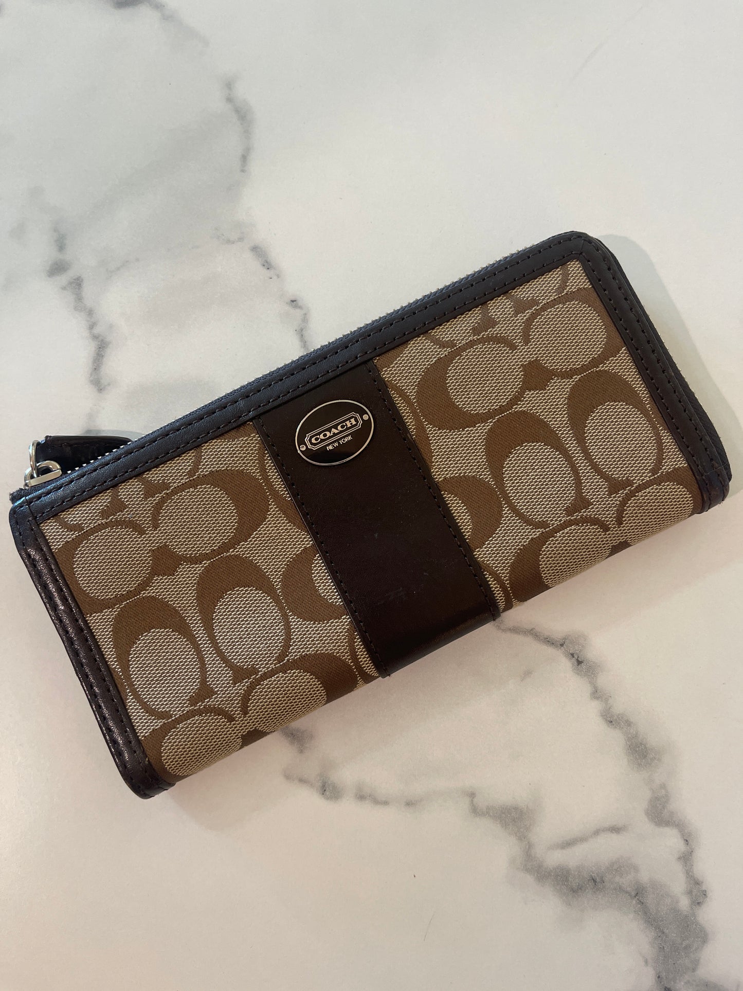Coach Signature Long Wallet