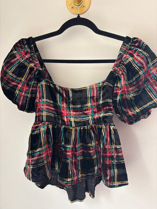 XS Francesca’s Velvety Plaid Top