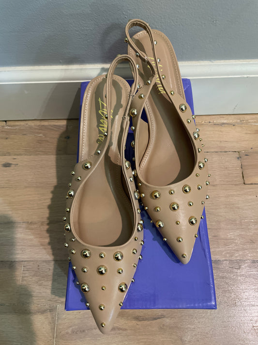 8 Liliana Gold Studded Heel