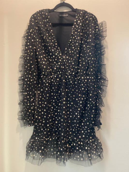 16 Pretty Little Thing Glitter Dress