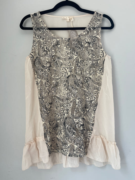 M NWT Hem & Thread Sheer Lace Tank