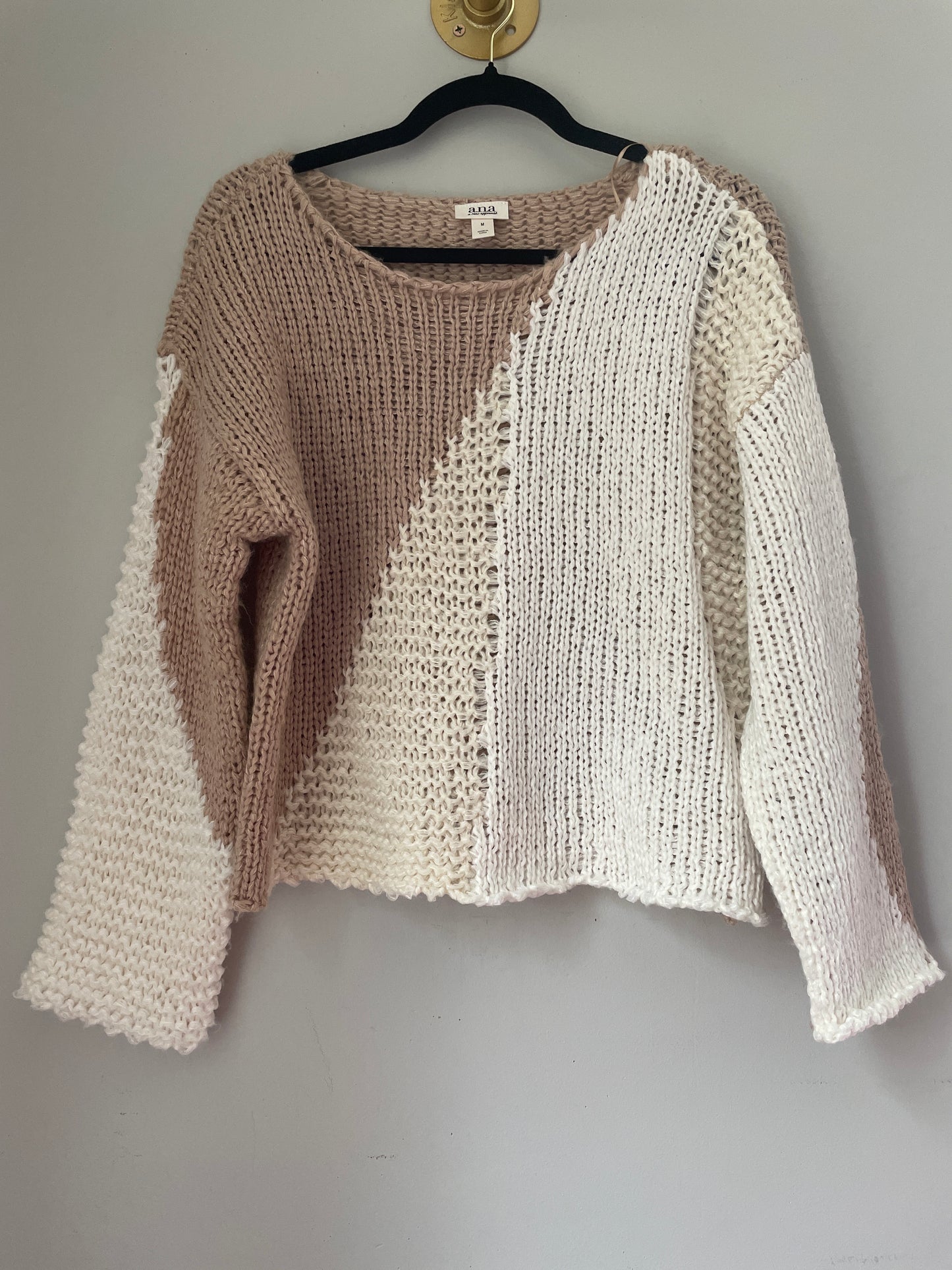 M NWT ana Knitted Sweater