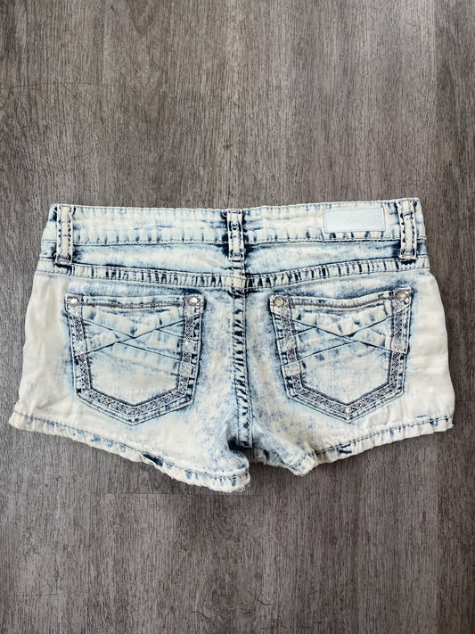 27 Daytrip Gemini Jean Short