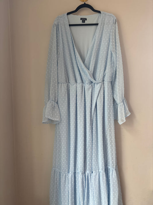 16 boohoo Blue Swiss Dot Maxi