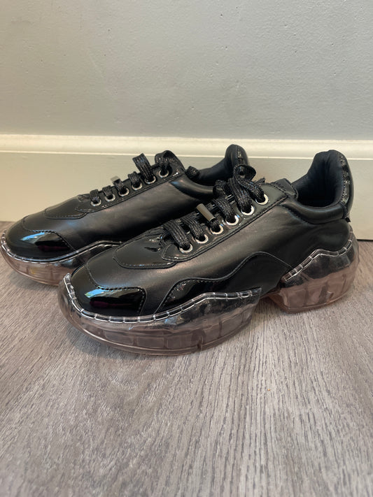 7 La Sheelah Chunky Platform Sneaker
