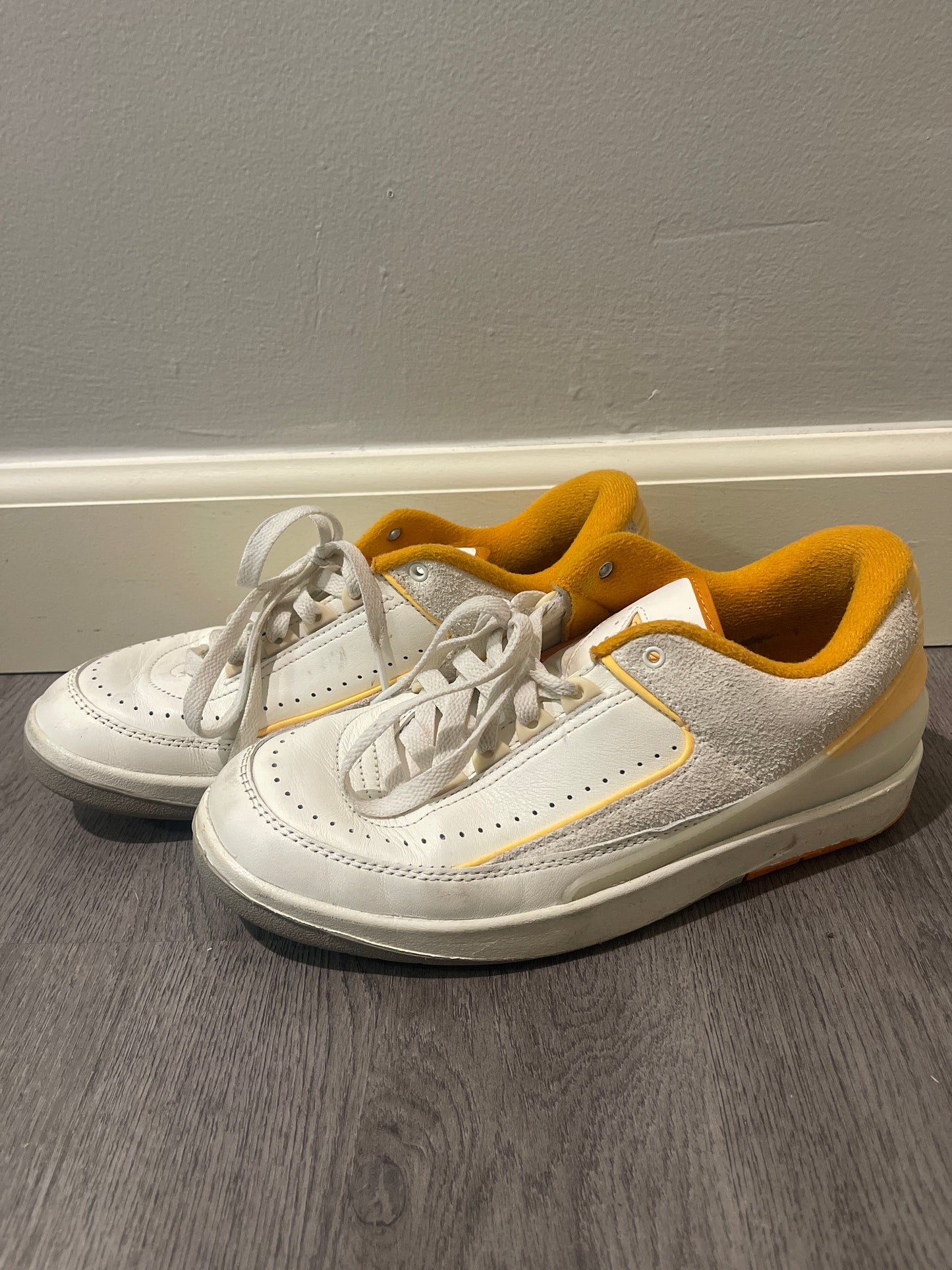 7Mens (8.5W) Air Jordan 2 Retro Low Melon
