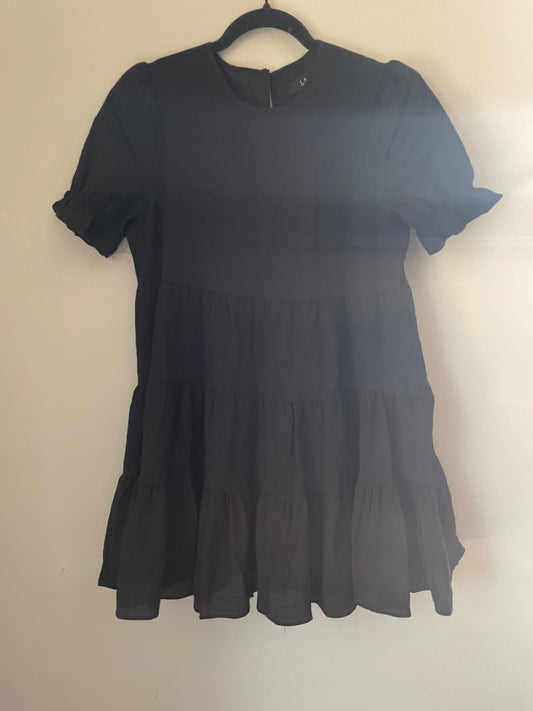 S lulus Black Tiered Mini dress