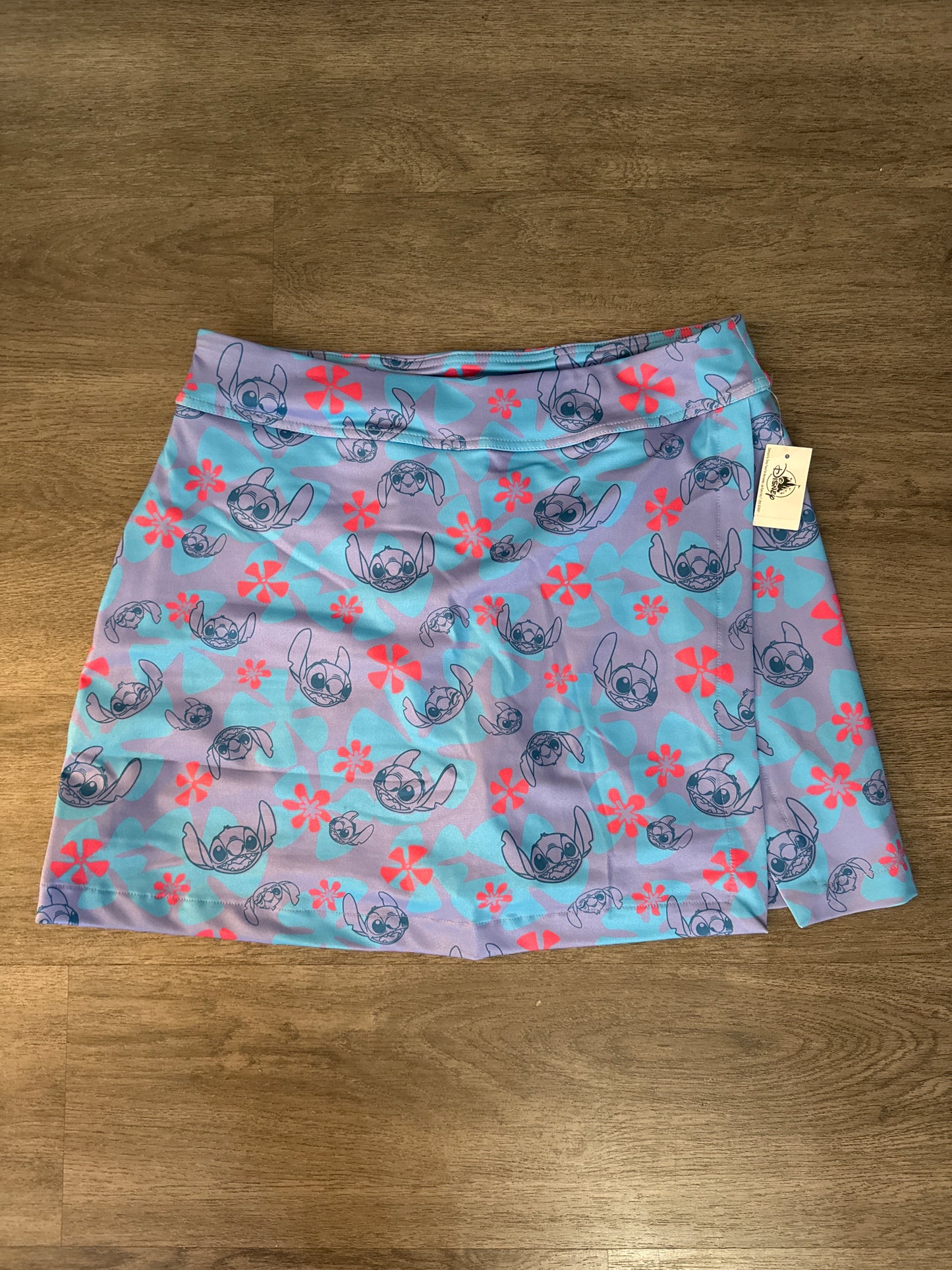 L NWT Disney Stitch Skort
