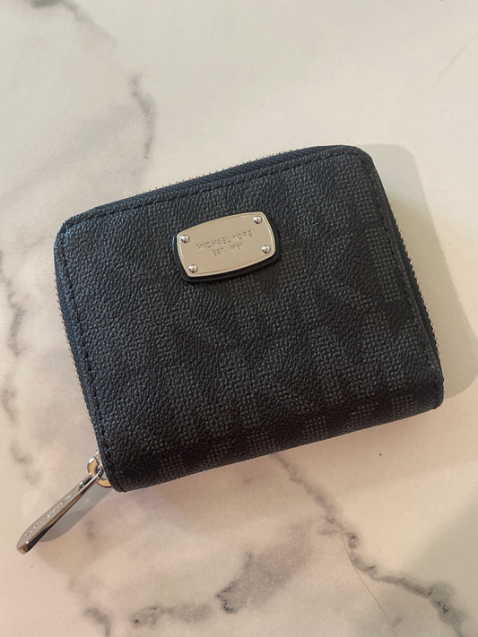 Michael Kors Black Zip Wallet Small