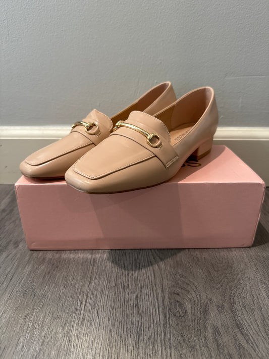 8 Berness Nude Loafer