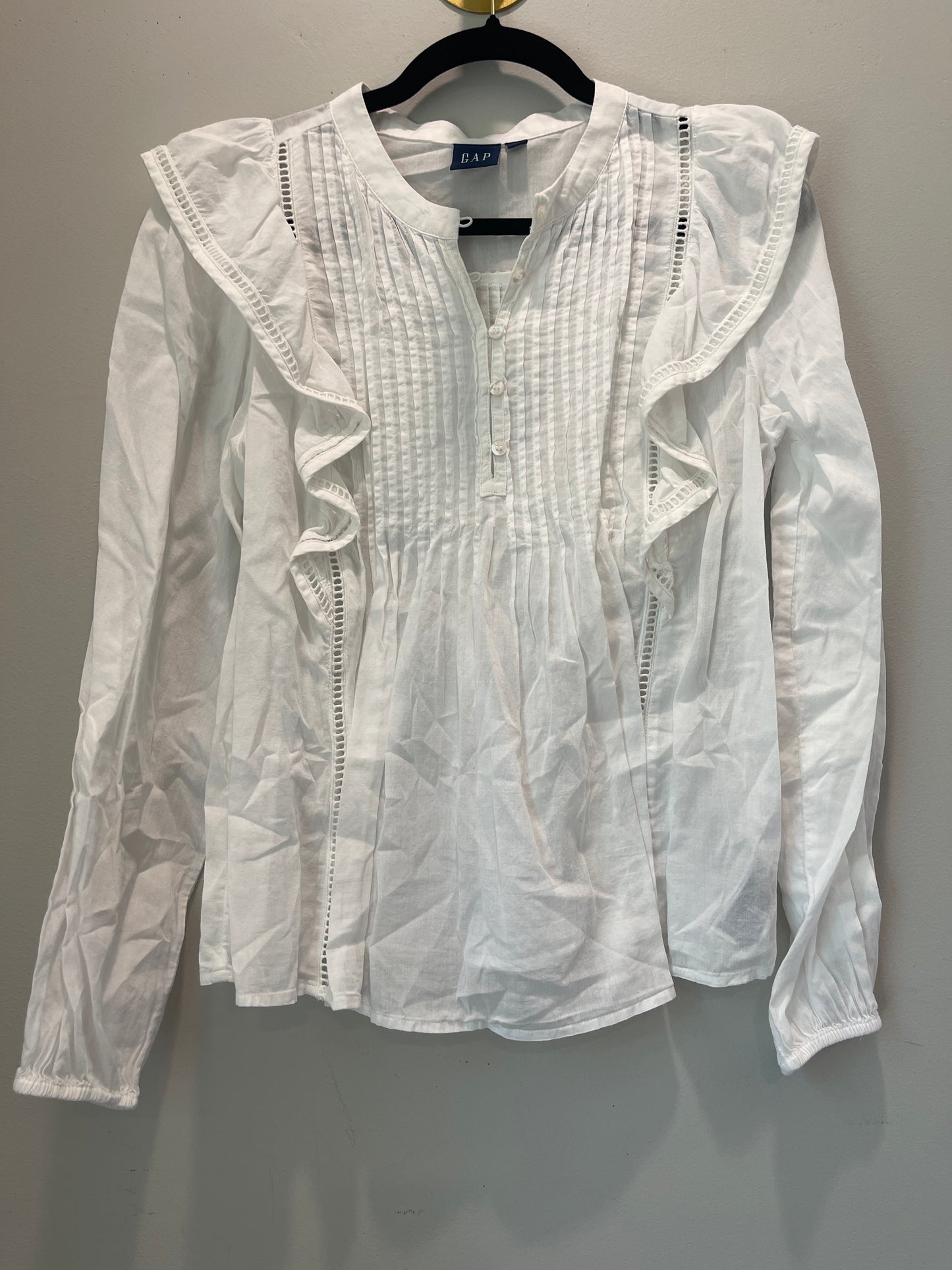 M GAP White Ruffle Pintuck Long Sleeve