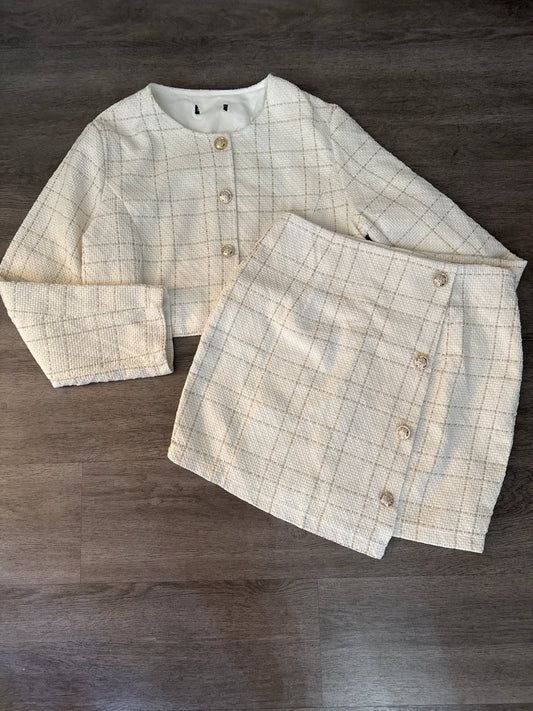 L SHEIN White Gold Button Tweed Skirt Set