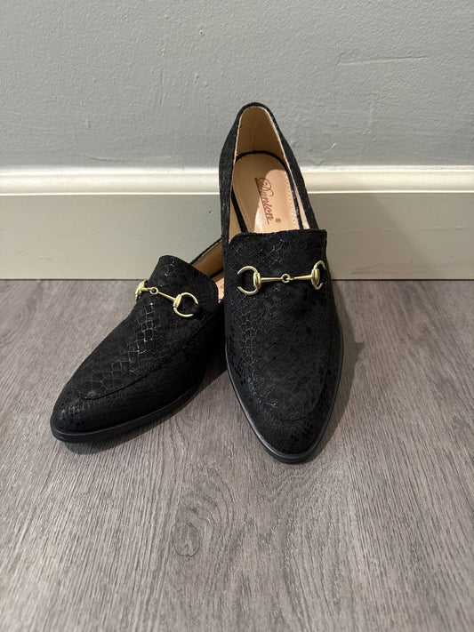 6 Dunion Black Snake Skin Patterned Loafer