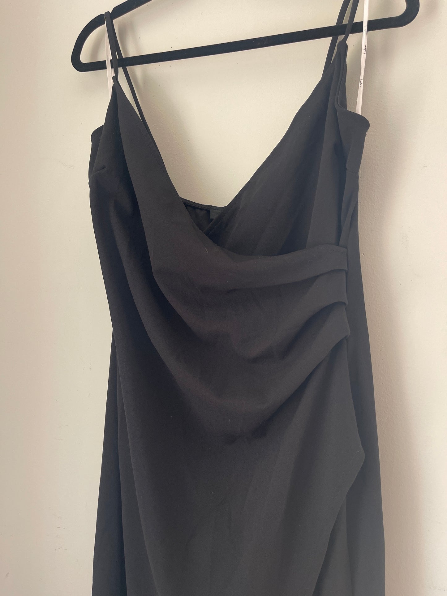 XL lulus Black Wrap Evening Dress