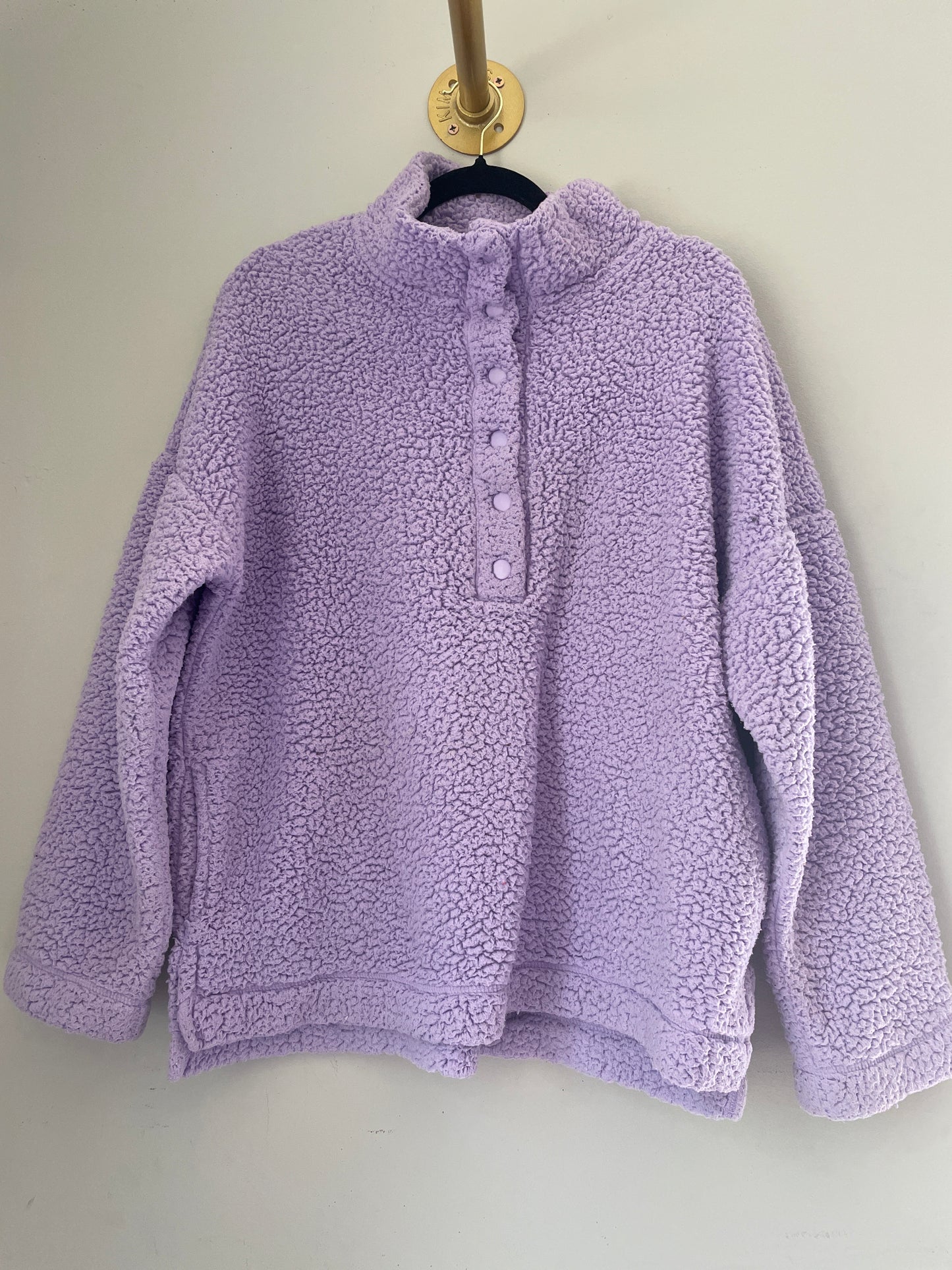 M aerie Purple Sherpa Pullover