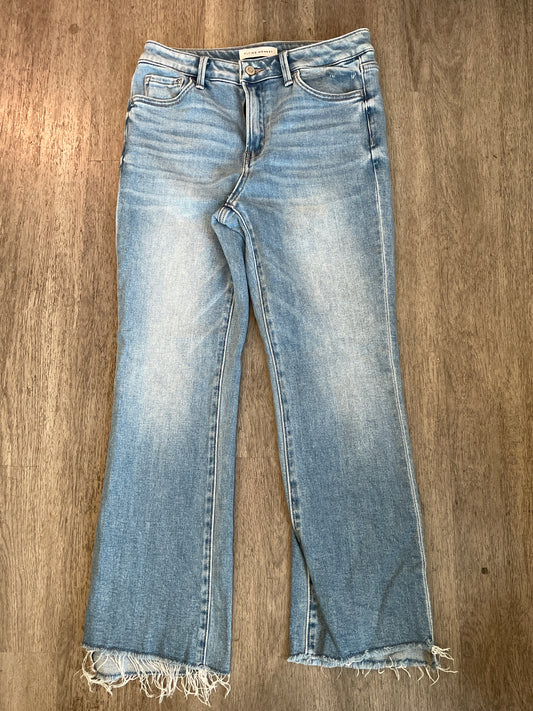 28 Flying Monkey Light Wash Fray Hem