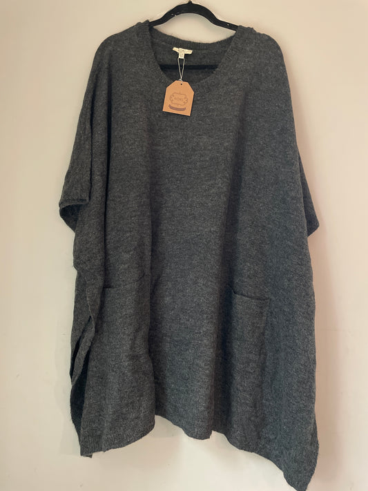 Kori Plus NWT XL/1XL Gray Sweater Tunic