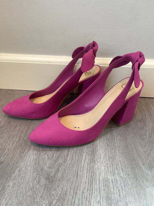 10 Gianni Bini Fuschia Tie Back Heels