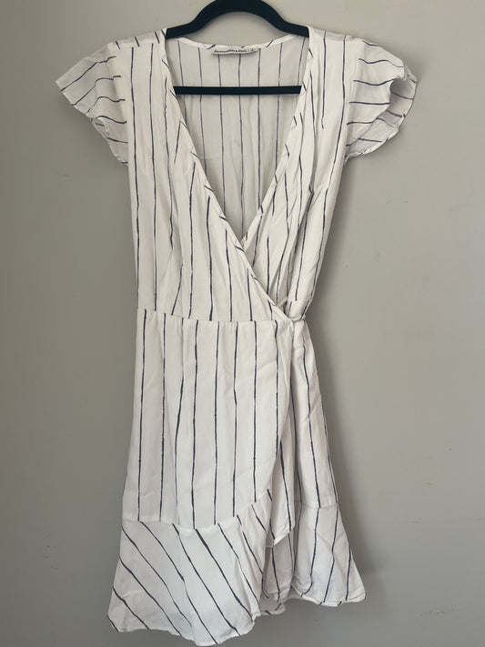 S Abercrombie & Fitch Stripe Wrap Dress