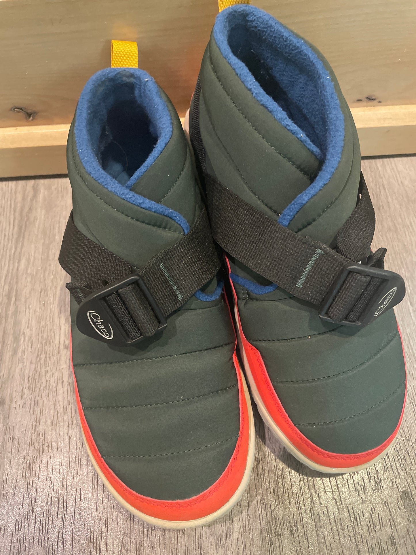 8 Chaco Ramble Puff Slip-On Boots – Green