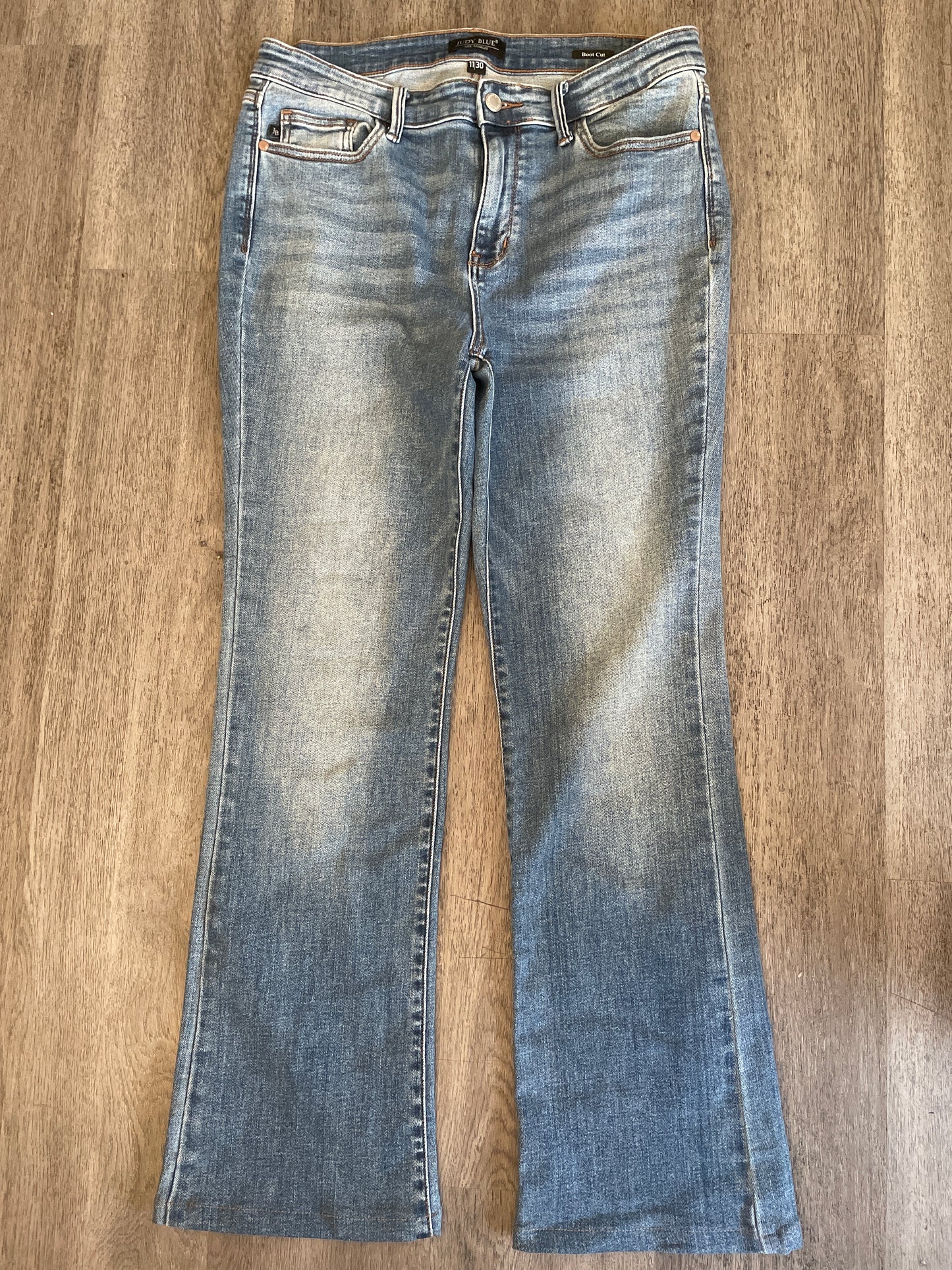 11/30 Judy Blue Bootcut Jean