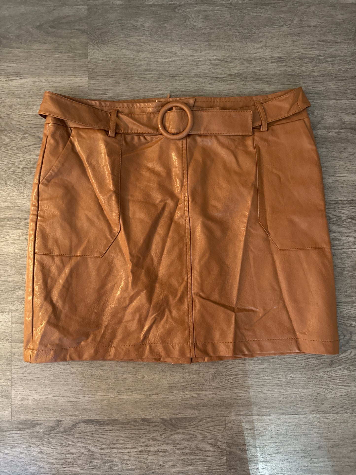 L NWT Versona Brown Faux Leather Skirt