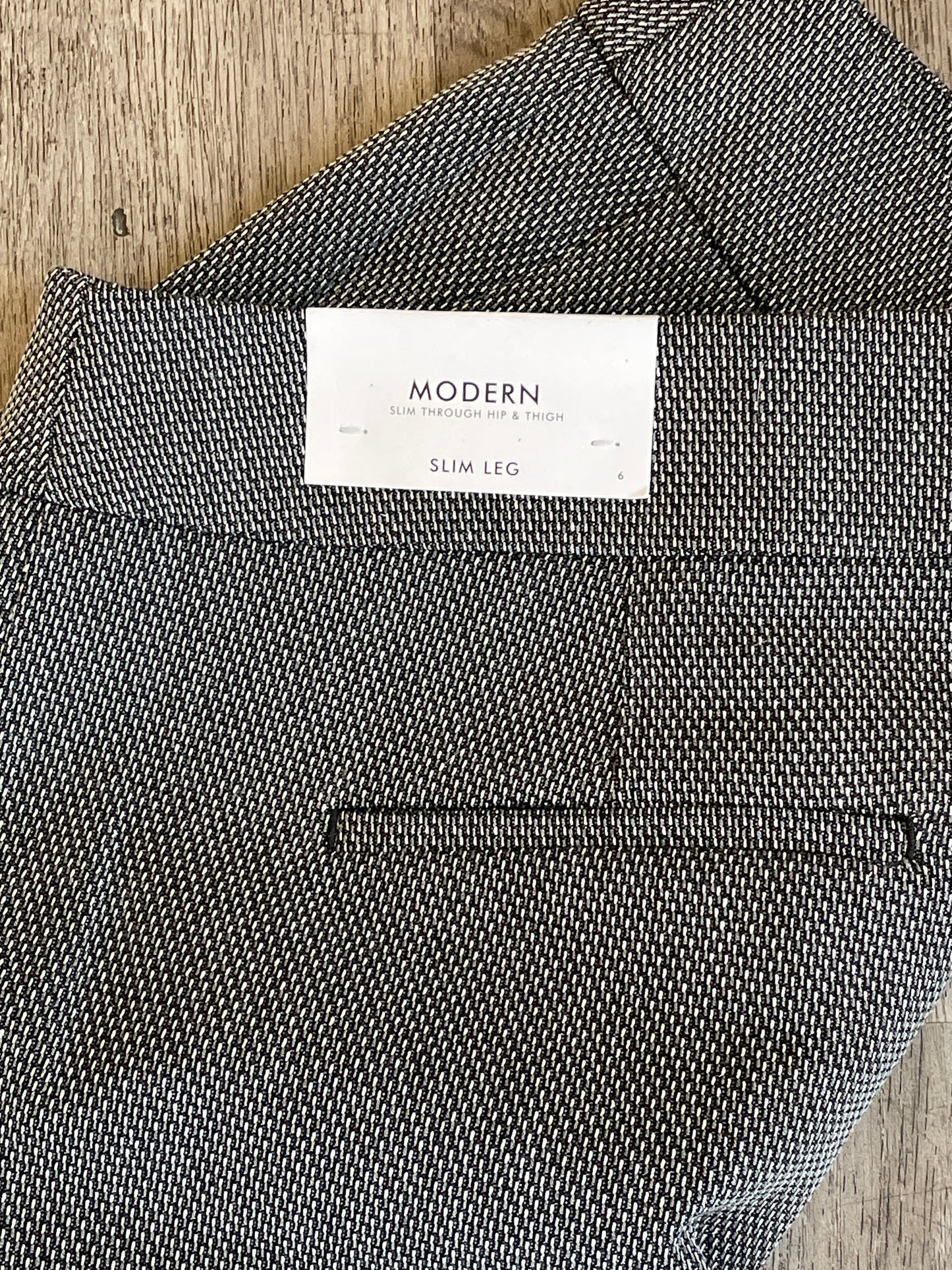 6 NWT Ann Taylor Modern Slim Leg Patterned Slack