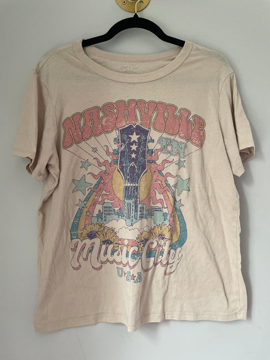 L Nashville Music City Graphic Tee