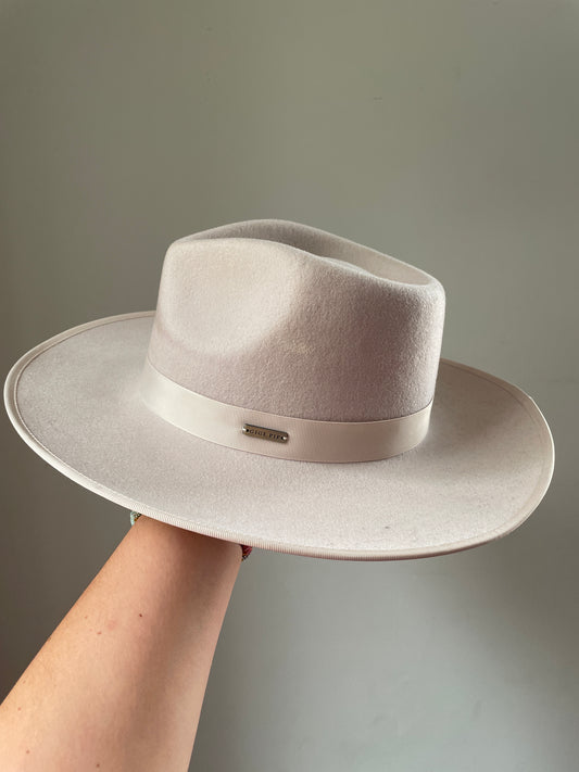 55XS Gigi Pip Monroe Rancher