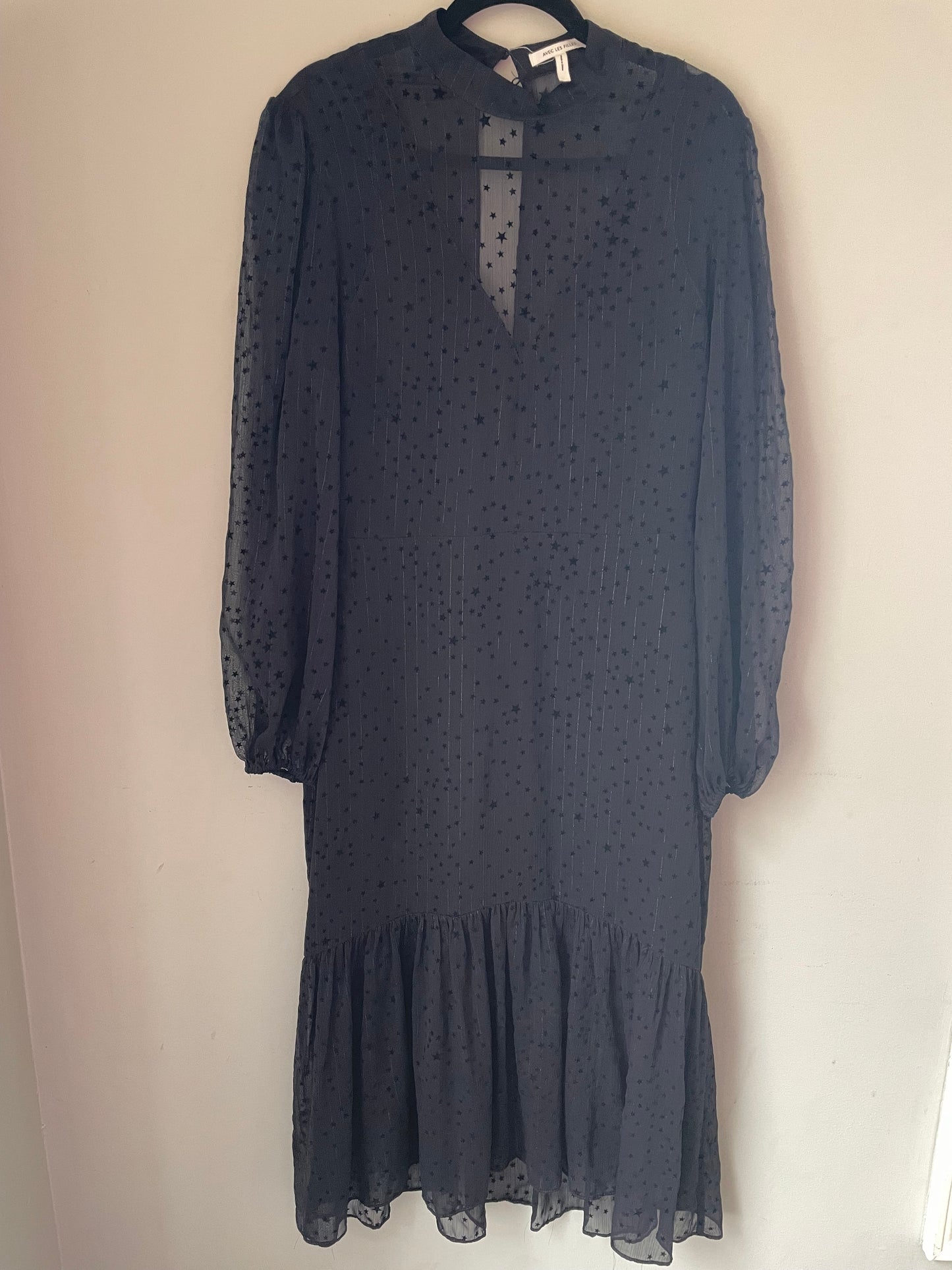 12 avec les filles Black Celestial Midi Dress