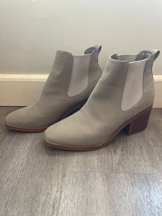 11 MIA Gray Bootie